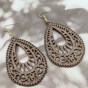 Wooden Hollow Out Water Drop Earrings Fishhook Earrings in Coffee Brown NEW